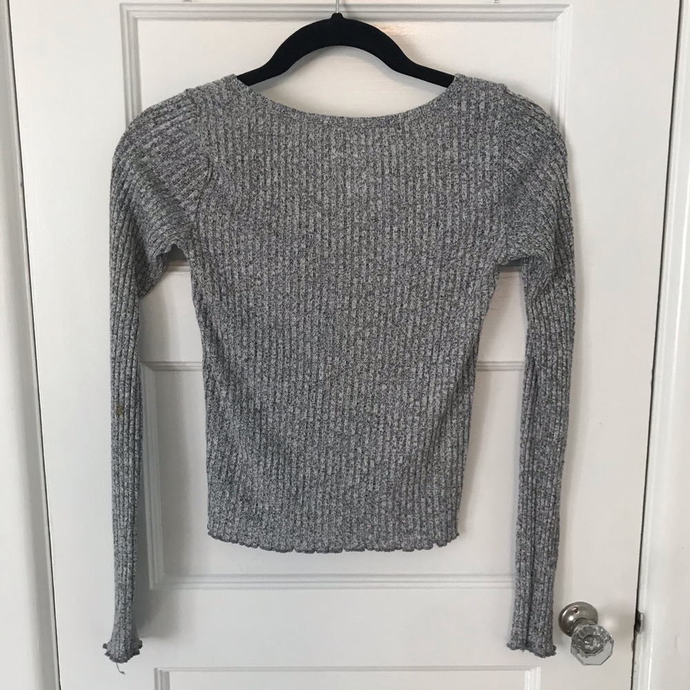 American Eagle Grey Ribbed Shirt - Picture 2 of 5